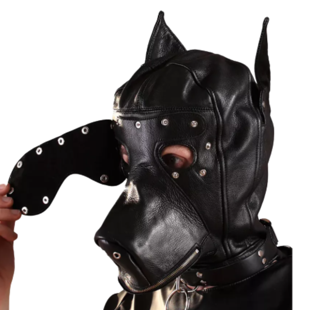 Máscara de perro de cuero
